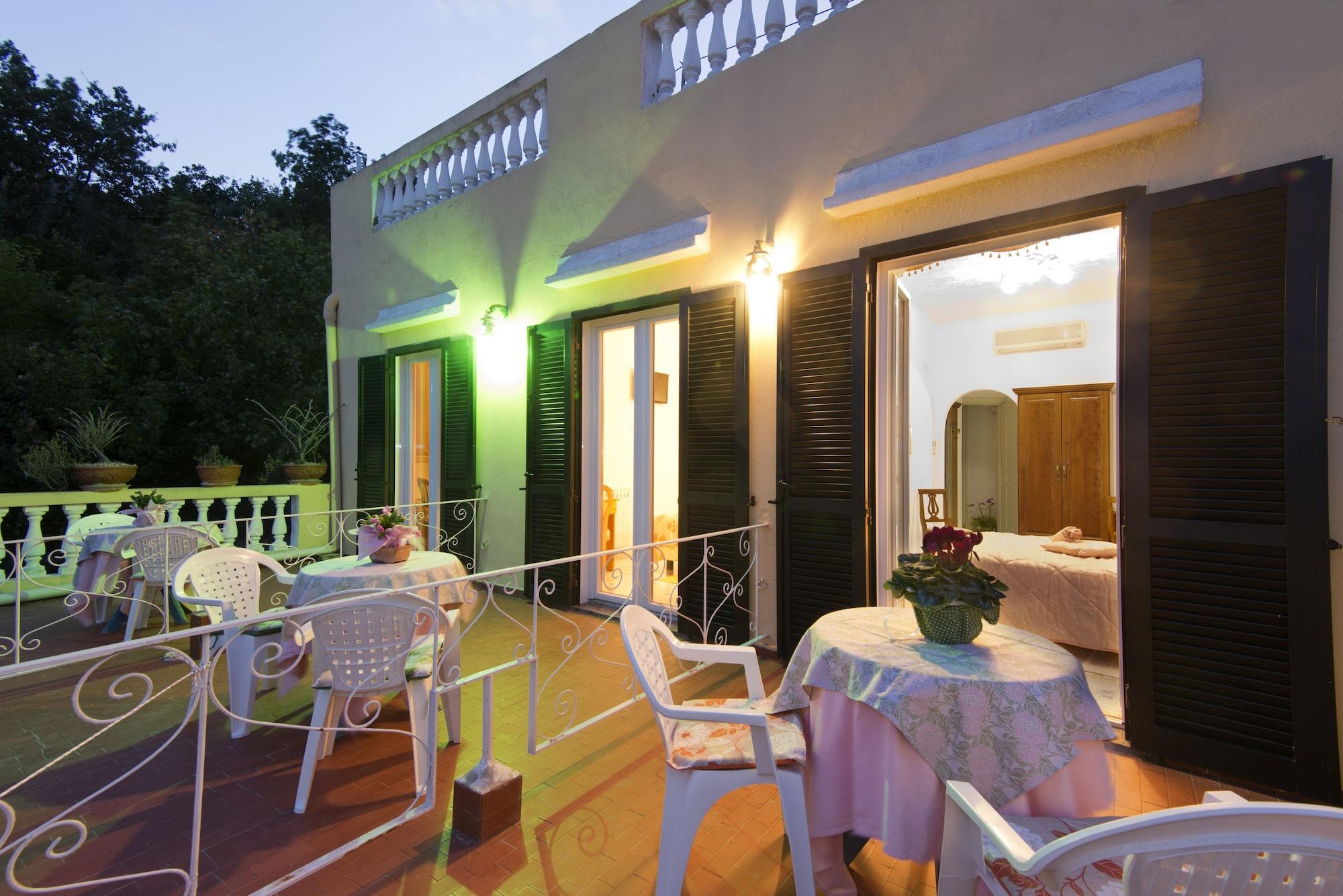 Hotel Giardino Delle Ninfe E La Fenice Иския Екстериор снимка