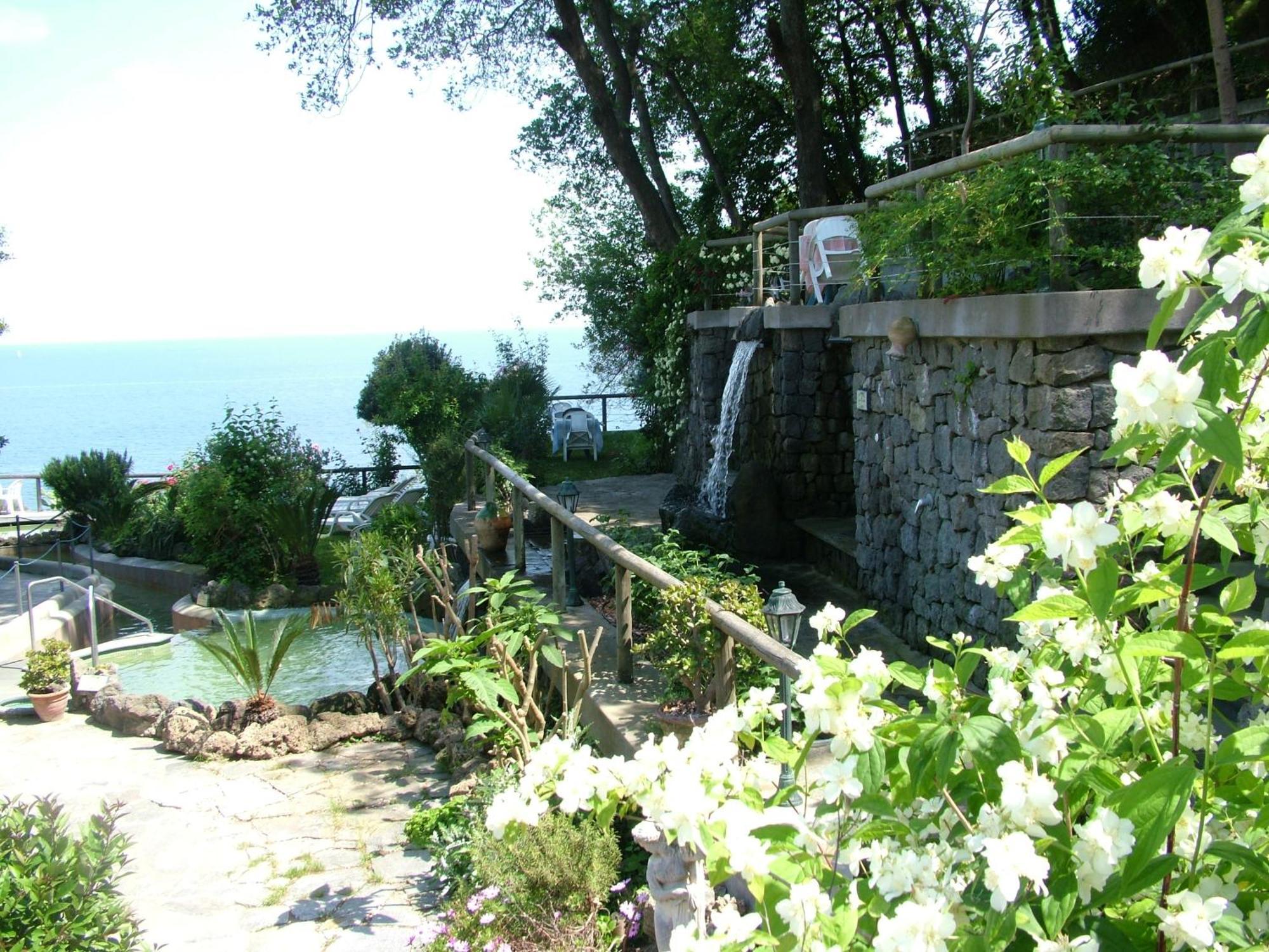 Hotel Giardino Delle Ninfe E La Fenice Иския Екстериор снимка